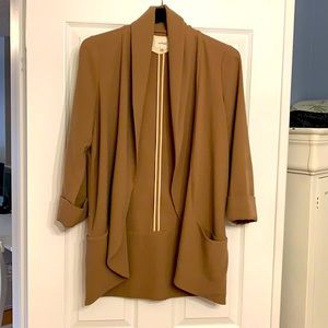 Wilfred size 6 camel blazer